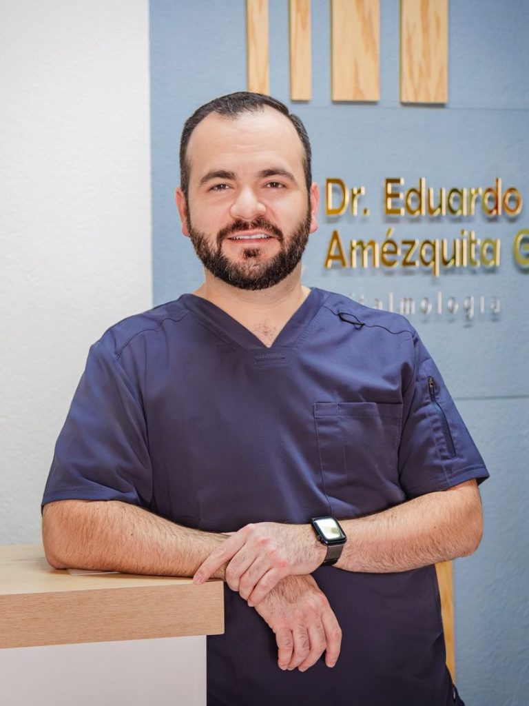 Dr. Eduardo Amezquita Oftalmologo en CDMX